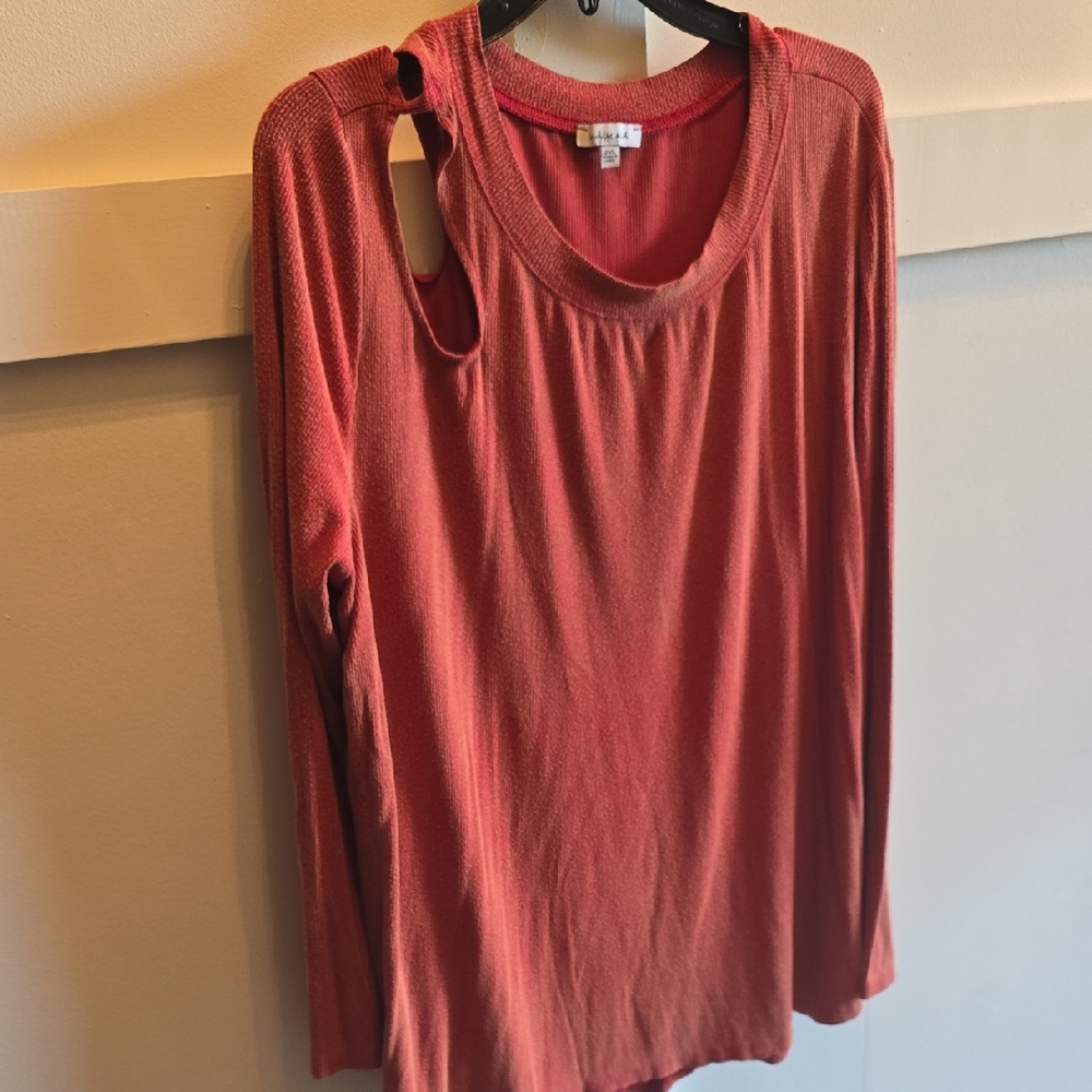 White Birch Coral Cut-Out Blouse